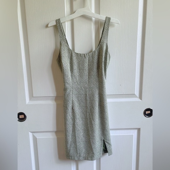 Abercrombie and Fitch reversible knit dress - Picture 9 of 13